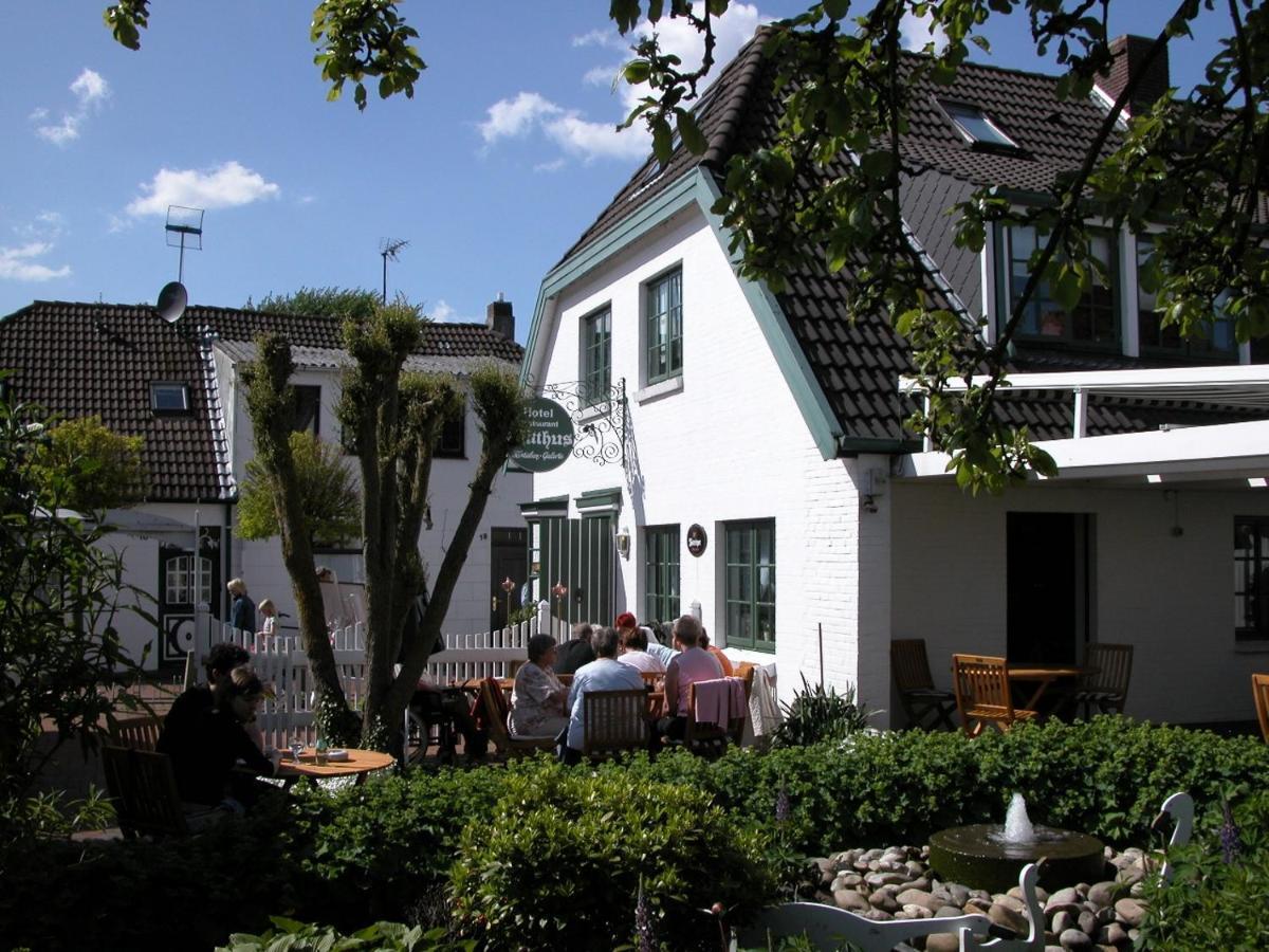 Hotel Witthus Gmbh & Cokg Greetsiel Bagian luar foto